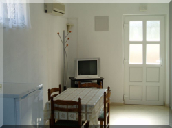Apartments i sobe Bionda Senj Senj