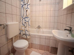 Apartments Derencinovic Baska (Island Krk)