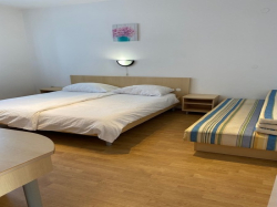 Apartments Perić Lopar (Island Rab)