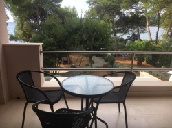Apartments By The Sea  Mali Losinj (Island Losinj)