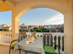 Apartments Vila Šima Pakostane